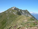 Passo di Basagrana (mt.2070) ; davanti a noi il Tignolino (mt.2246)